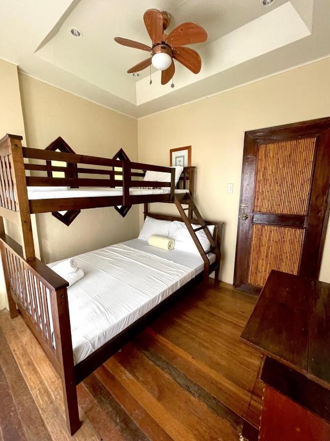 Casita Ysabel Bed & Breakfast Batangas Dış mekan fotoğraf