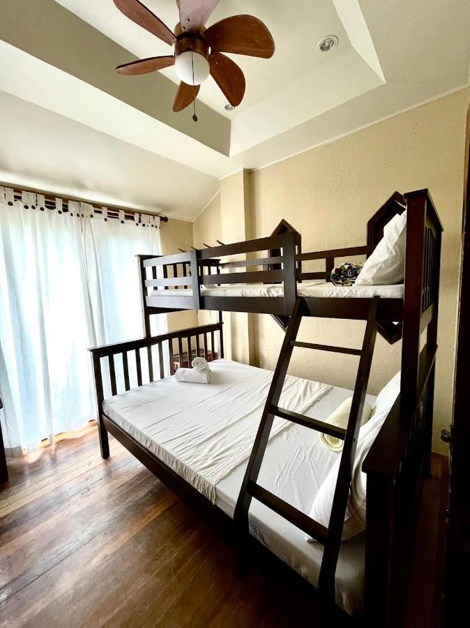 Casita Ysabel Bed & Breakfast Batangas Dış mekan fotoğraf