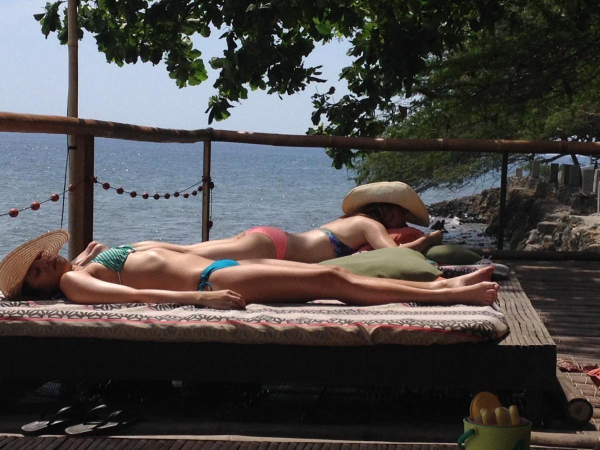 Casita Ysabel Bed & Breakfast Batangas Dış mekan fotoğraf
