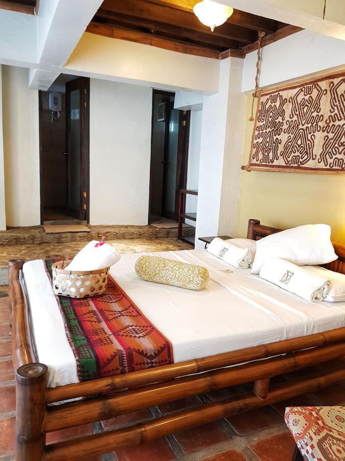 Casita Ysabel Bed & Breakfast Batangas Dış mekan fotoğraf